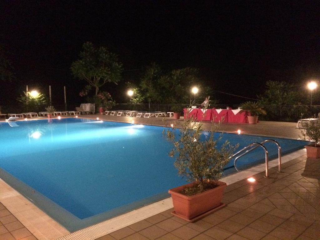Agri-hotel Da Marianna & Hotel Santa Domenica Vittoria